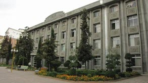 سیستم ثبت نام کلاس‌های دانشگاه علوم و فنون مازندران